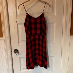 Kensie Mini Dress in Black and Red